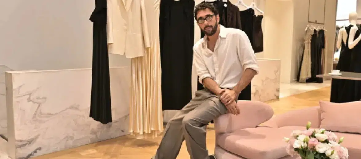 Alberta Ferretti’nin ‘Modern Romantizmi’: Lorenzo Serafini ile Yeni Tasarım Dünyası