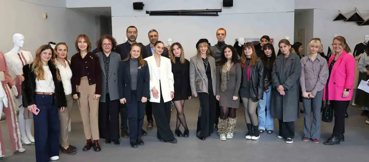 Ünlü Ressamlar, Modaya İlham Verdi