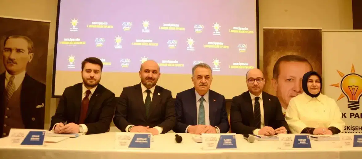 Hayati Yazıcı'dan Okullardaki Ramazan Etkinliklerine Eleştiri: Bunların Modası Geçti Mi?