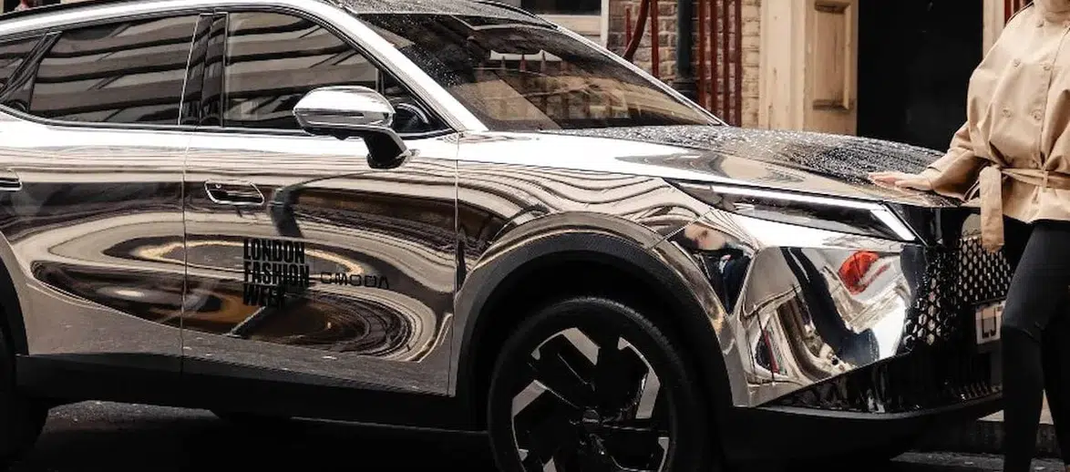 Omoda, londra moda haftası'nda tasarım ve teknolojiyi nasıl birleştirdi?