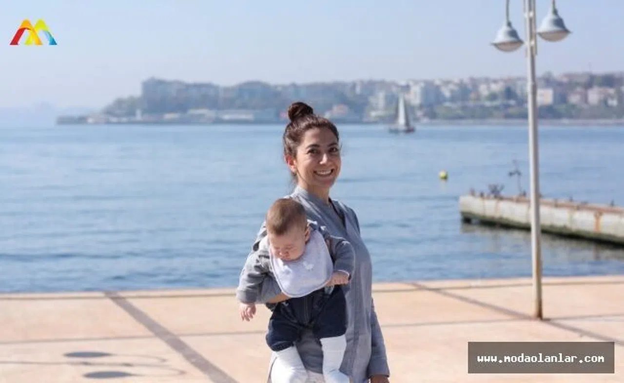 Bebeklerinizi Asla Kucakta Oturmaya Alıştırmayın