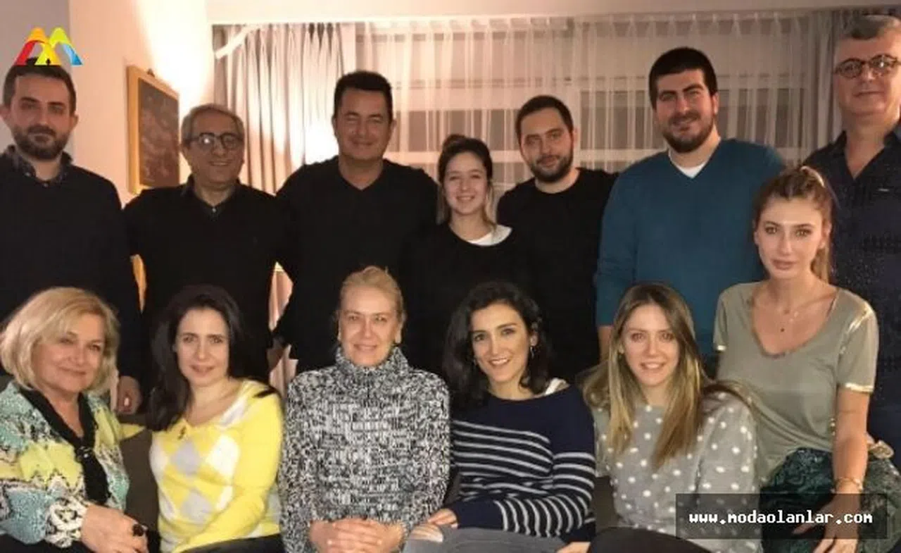 Şeyma Subaşı Sonunda Aileye Girdi