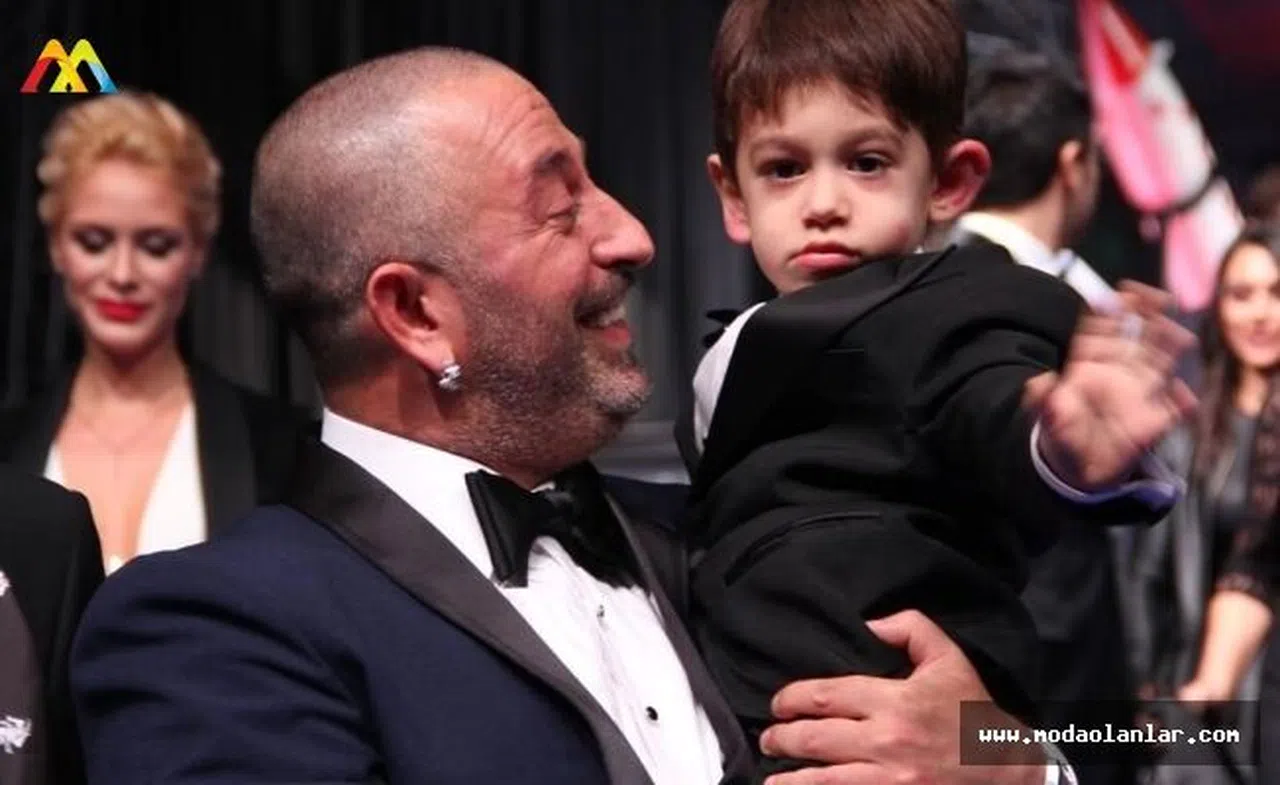 Yanlış Yaptın Cem Yılmaz!