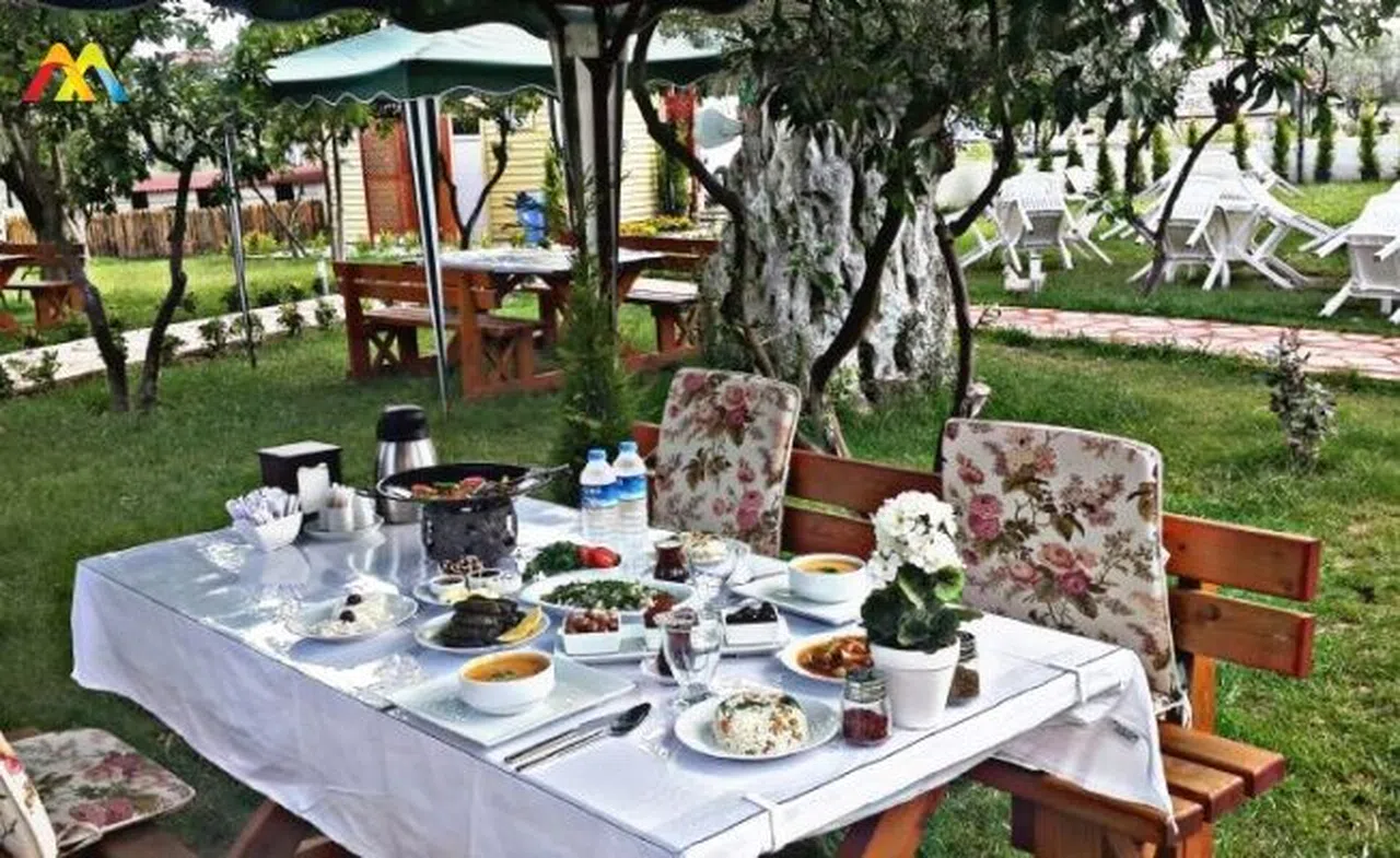 Ramazan'da da düzenli ve dengeli beslenmek şart