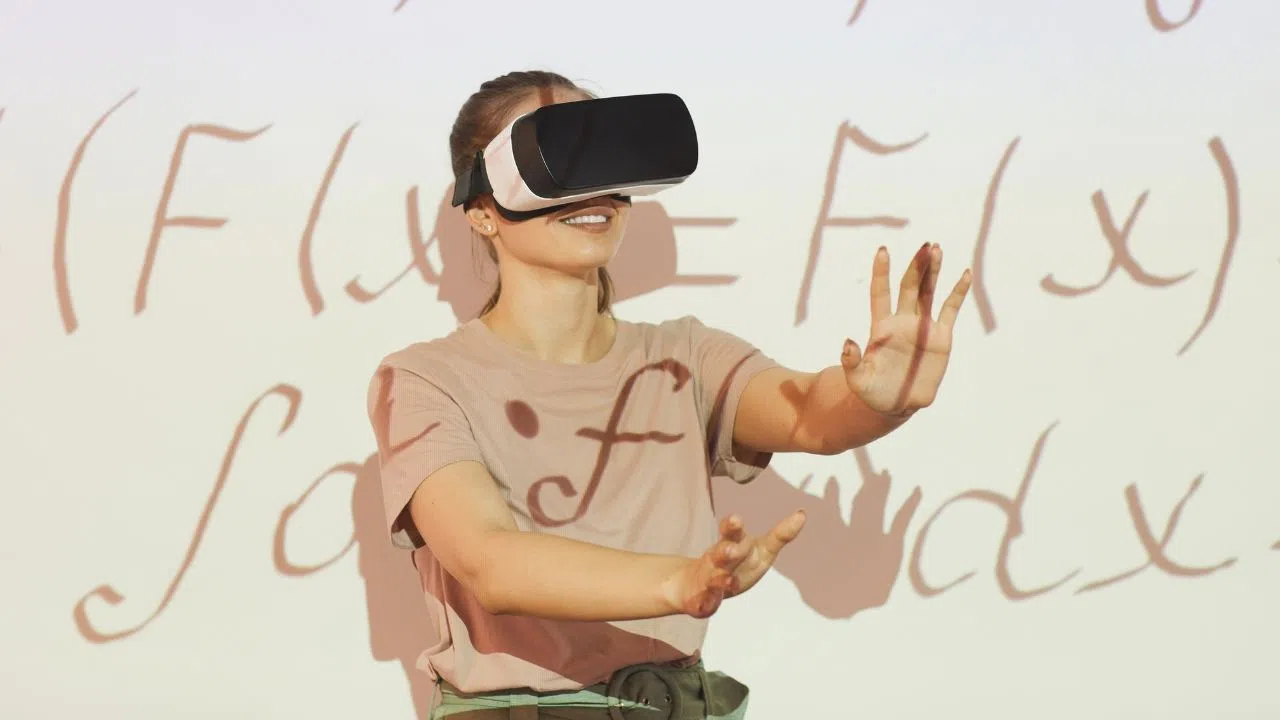 Eğitimde Yeni Dönem, Holografik ve 3D Teknolojiler