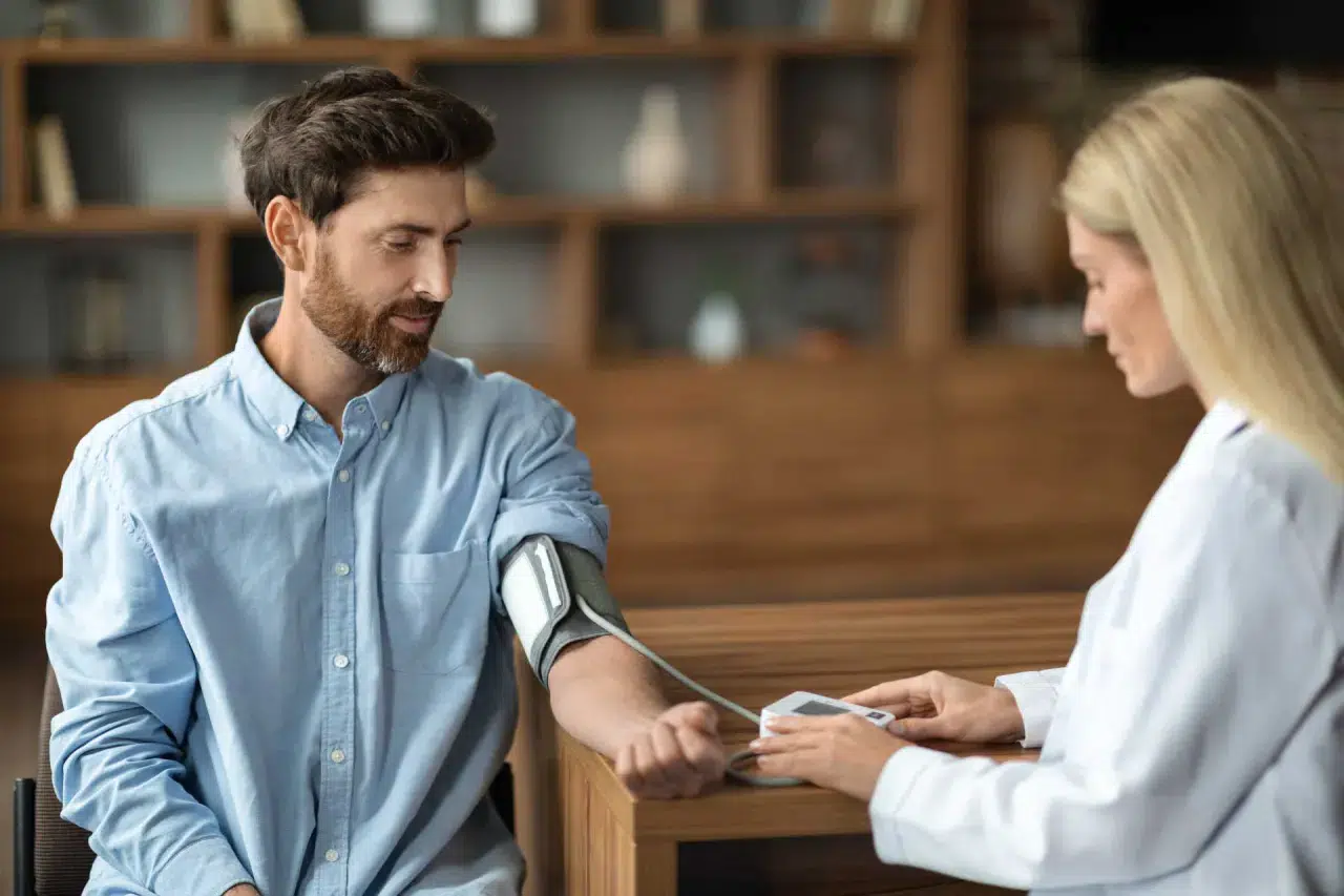 10’a 8 Tansiyon Normal Mi? Düşük Mü, Yüksek Mi? İşte Uzman Görüşü