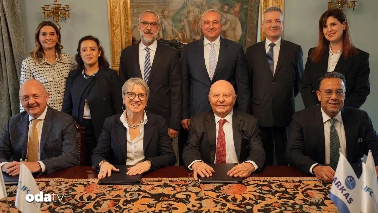 Arkas Holding'e 335 Milyon Dolarlık Kredi Desteği