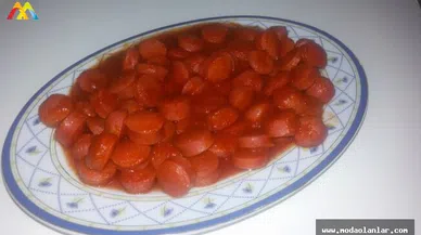 Salçalı Sosis Yapımında Neler Kullanılması Gerekir? - Salçalı Sosis Yapacak Olanlara Ketçap Tavsiyesi!