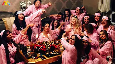 Ünlülerin Pijama Partisi Bir Başka