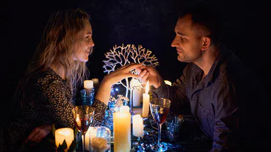 Romantik  Akşam Yemeği İçin Özel Atmosfer Nasıl Oluşturulur
