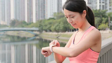 Akıllı giyilebilir cihazlar vücut sinyallerini izliyor