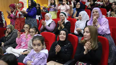 Diyarbakır’da Şalvar Defilesi