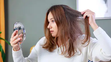 Evde Saç Cilası Uygulaması ile Kuaför Giderken Tasarruf Etmek Mümkün Mü?