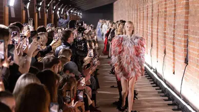 Emre Erdemoğlu, No Apologies Koleksiyonu ile Moskova Moda Haftası'nda Podyuma Çıkıyor