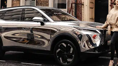 Omoda, londra moda haftası'nda tasarım ve teknolojiyi nasıl birleştirdi?