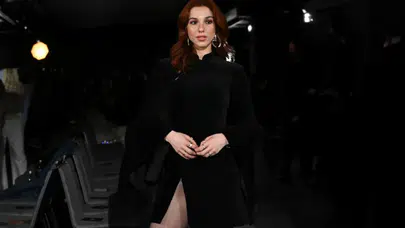 Selin, Paris Moda Haftası'nda Türk Modasını Temsil Etti Mi?