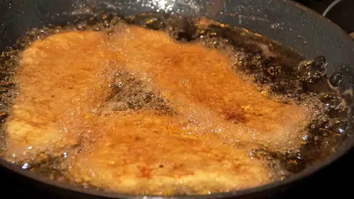 Ocağı Yağ İçinde Bırakmadan Kızartmanın Sırrı: Bir Tava ile Hem Lezzet Hem Temizlik Mümkün!