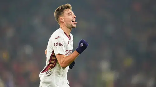 Yeni Moda Muçi: Trabzonspor'un Parlayan Yıldızı