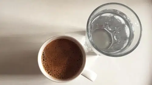 Sabah Rutiniyle Metabolizmayı Uçurun: İşte Uzmanların Önerileri
