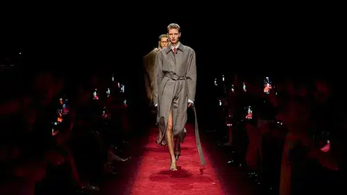 Milano moda haftası sonbahar/kış 2026 takvimi nasıl şekilleniyor?