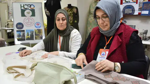 Trabzon'da eski kumaşlardan yeni moda tasarımları nasıl yaratılıyor?