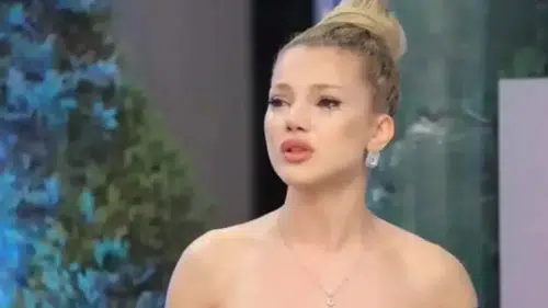 Doya Doya Moda Özlem Parlu Kimdir ve Kaç Yaşındadır?