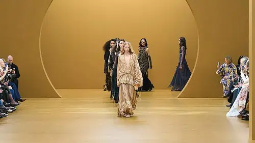 Paris Moda Haftası'nda Zimmermann Sonbahar/Kış 2026 Koleksiyonu Nasıl Bir İlhamla Hazırlandı?