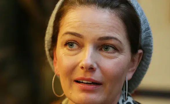 Paulina Porizkova'nın Gençlikte Yaşadığı Taciz Deneyimleri Nelerdi?