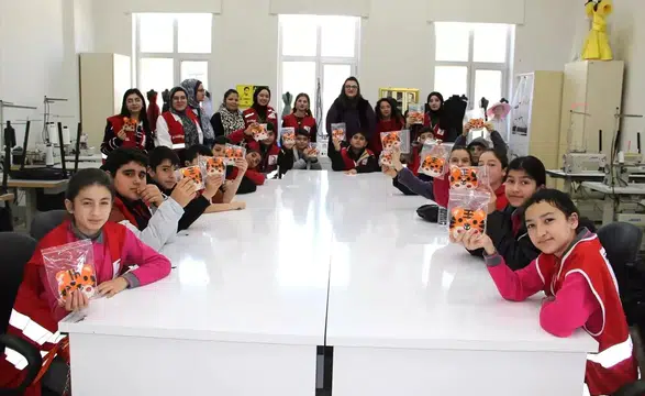 Amasya'da Ortaokul Öğrencileri İçin Moda Tasarımı Etkinliği Düzenlendi Mi?