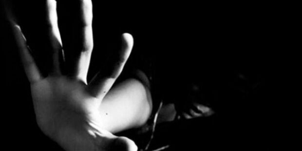 MİSAFİRLİĞE GELEN DOKTOR BAKIN KÜÇÜK YAŞTAKİ KIZA NE YAPTI 2