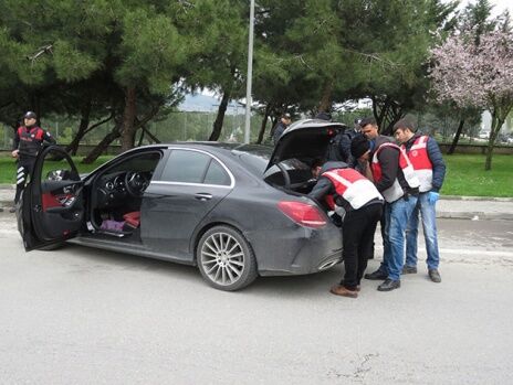 İSTANBUL'DA ŞOK OPERASYON... İSTANBUL'A GİRİŞ ÇIKIŞLAR KAPATILDI...OPERASYONA 1000 POLİS KATILDI... 7