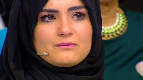 HANİFE PROGRAMI BIRAKTI AMA BAKIN ŞİMDİ NE YAPTI... 4